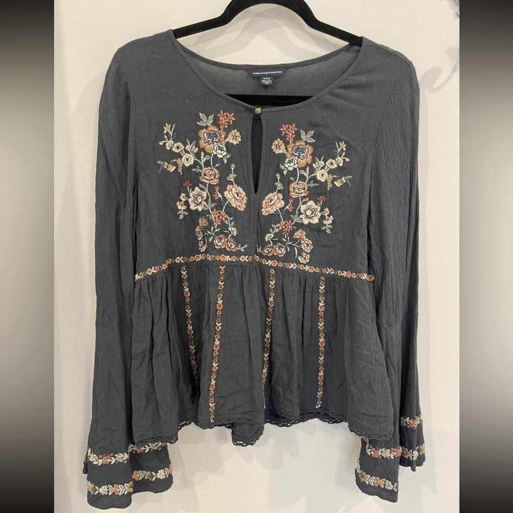 American Eagle Top